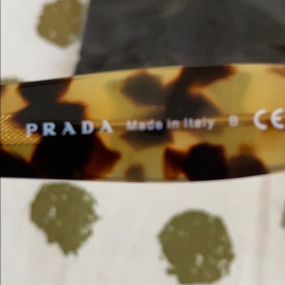 PRADA SUNGLASSES - Picture 3 of 6